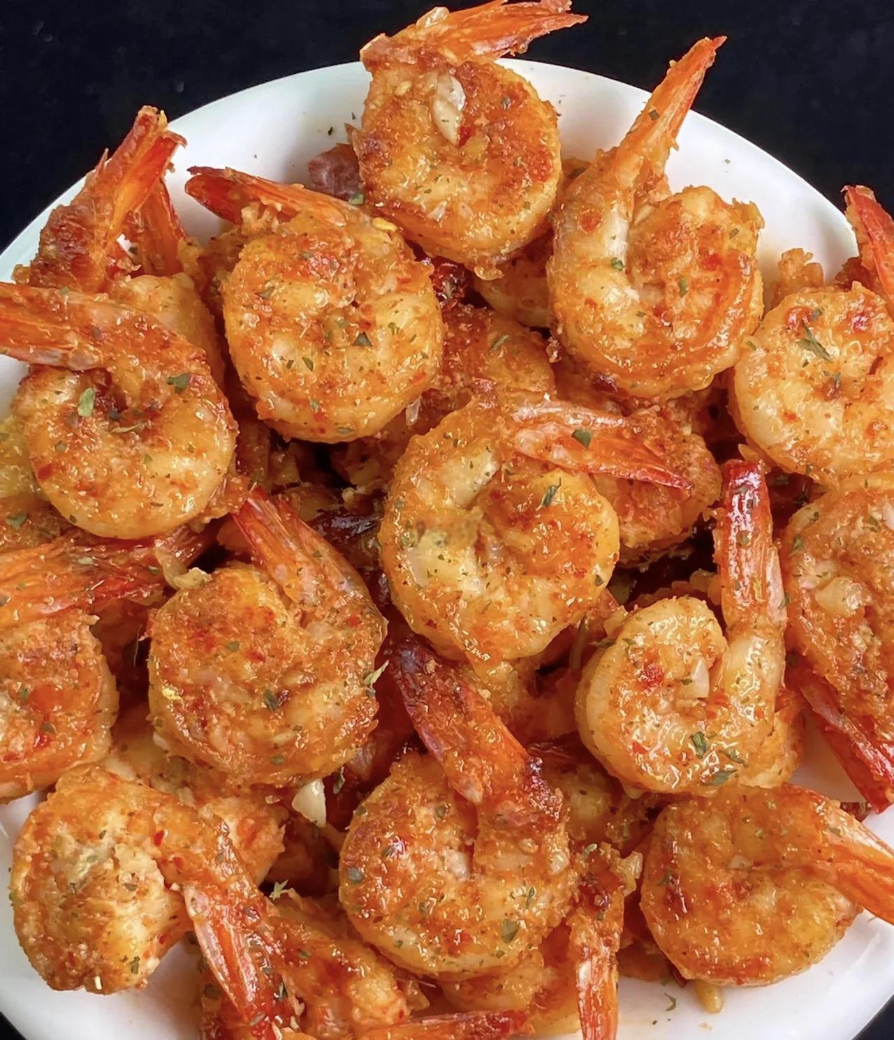 虾仁和什么在一起做馅好吃